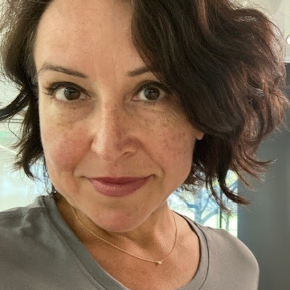 Meet your Posher, Laurie